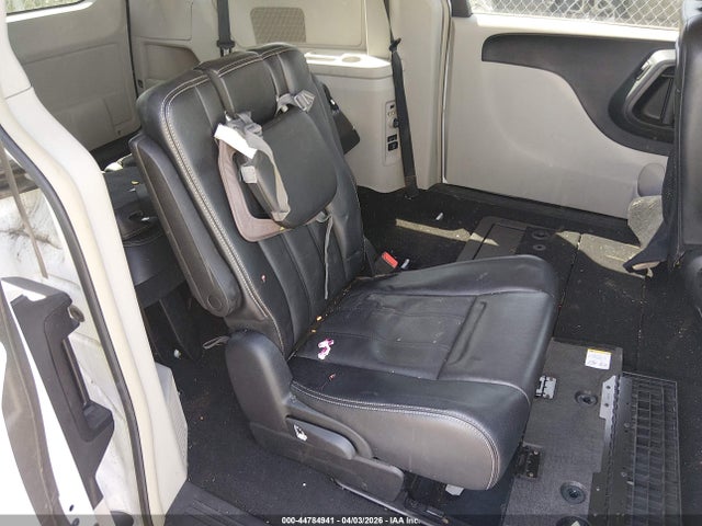 44784941 :رقم المزاد ، 2C4RC1BGXER218569 vin ، 2014 Chrysler Town & Country Touring مزاد بيع