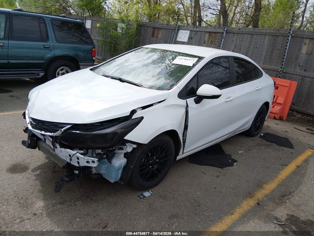 44784977 :رقم المزاد ، 1G1BC5SM9H7276735 vin ، 2017 Chevrolet Cruze Ls Auto مزاد بيع