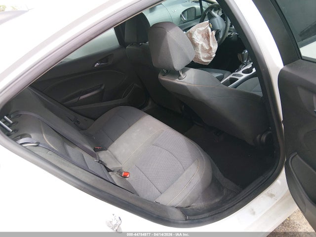 44784977 :رقم المزاد ، 1G1BC5SM9H7276735 vin ، 2017 Chevrolet Cruze Ls Auto مزاد بيع