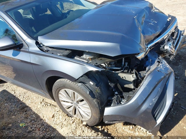 Продаж на аукціоні авто 2019 Volkswagen Jetta 1.4t R-line/1.4t S/1.4t Se, vin: 3VWCB7BU2KM168297, номер лоту: 44784988