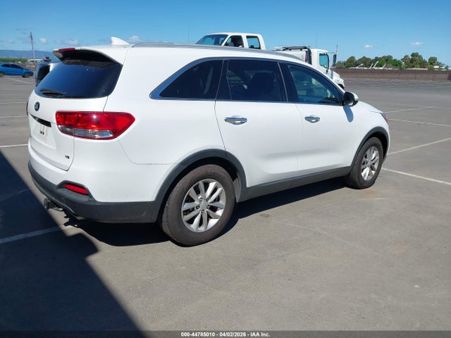 5XYPG4A59GG151449 KIA Sorento 3.3l Lx