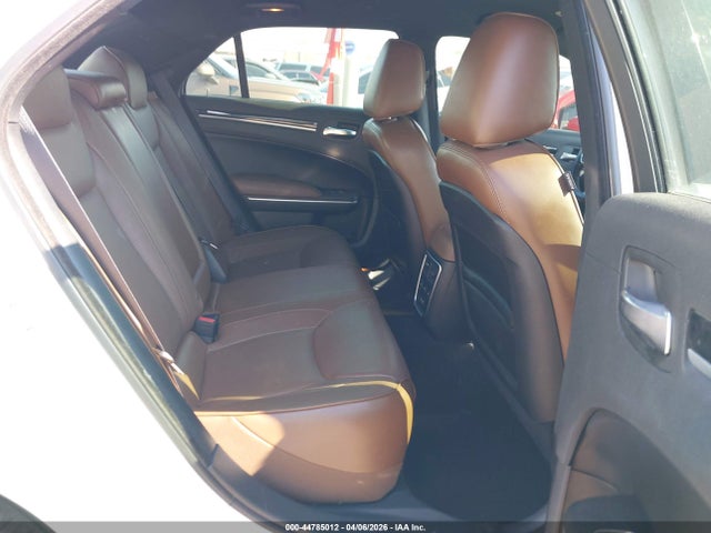 44785012 :رقم المزاد ، 2C3CCAEG5KH602010 vin ، 2019 Chrysler 300 Limited مزاد بيع