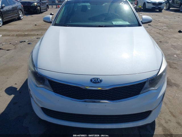 Продажа на аукционе авто 2017 Kia Optima Lx, vin: 5XXGT4L3XHG130977, номер лота: 44785021