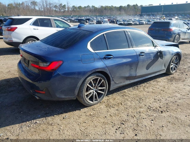 44785027 :رقم المزاد ، 3MW5R7J05M8B63223 vin ، 2021 Bmw 330i Xdrive مزاد بيع