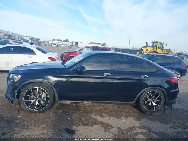 44785029 :رقم المزاد ، W1N0J6EB3NG019644 vin ، 2022 Mercedes-benz Amg Glc 43 4matic Coupe مزاد بيع