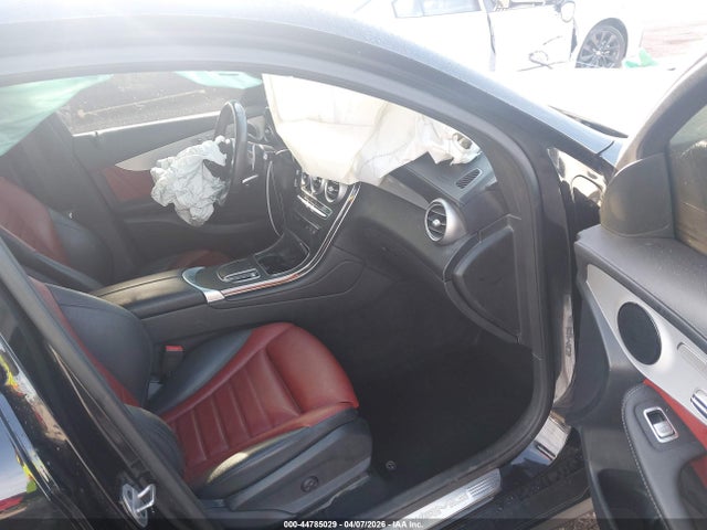 44785029 :رقم المزاد ، W1N0J6EB3NG019644 vin ، 2022 Mercedes-benz Amg Glc 43 4matic Coupe مزاد بيع