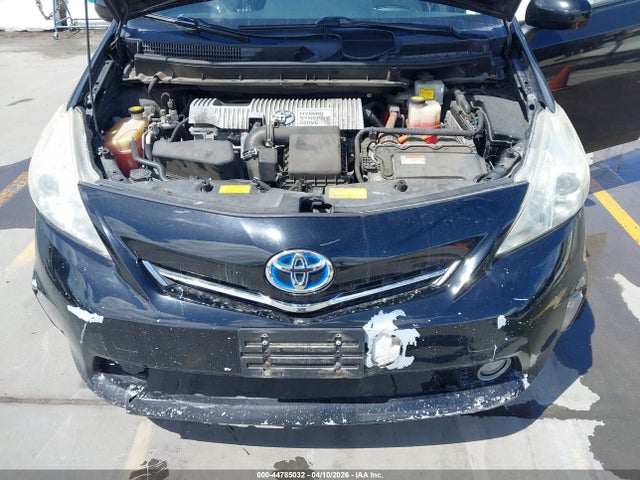 2013 TOYOTA PRIUS V JTDZN3EU3D3240752 Photo 9