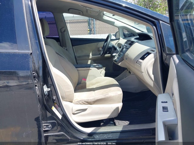 2013 TOYOTA PRIUS V JTDZN3EU3D3240752 Photo 4