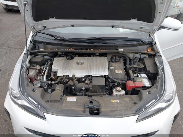 JTDKAMFU6M3145166 Toyota PRIUS XLE