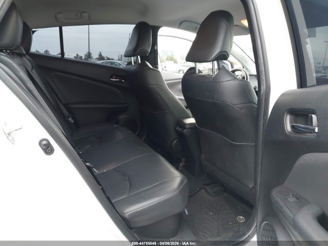 JTDKAMFU6M3145166 Toyota PRIUS XLE