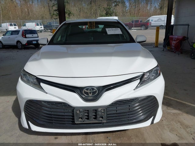 4T1B11HK3JU511239 Toyota CAMRY LE