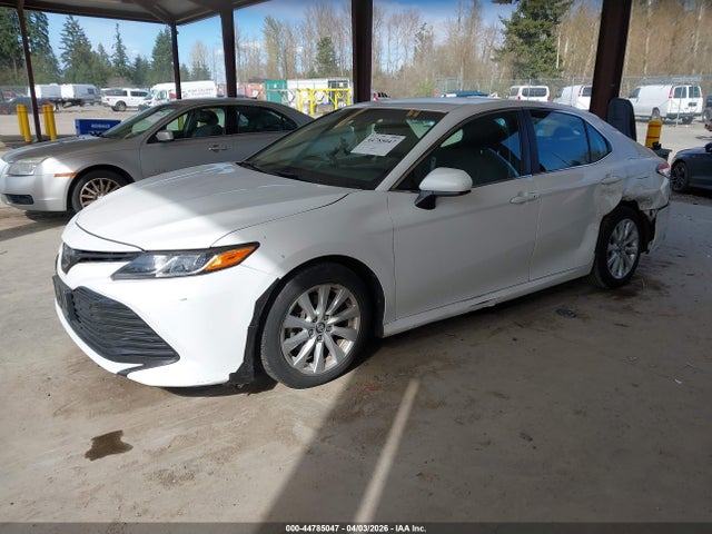 4T1B11HK3JU511239 Toyota CAMRY LE