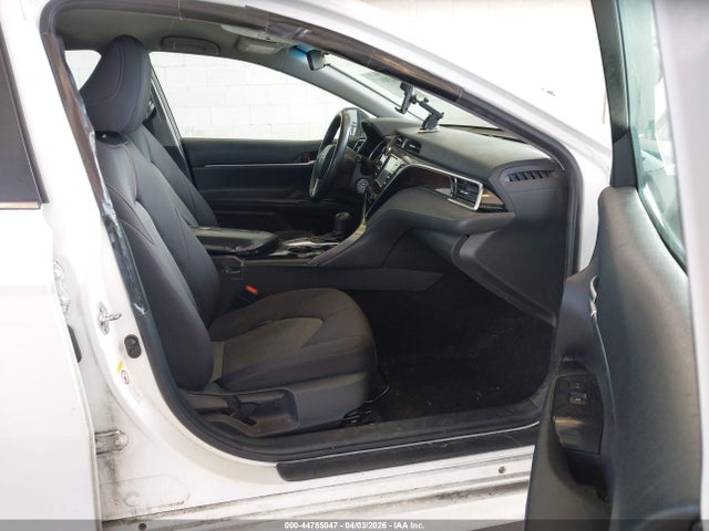 4T1B11HK3JU511239 Toyota CAMRY LE