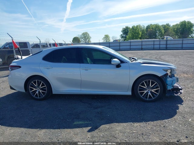 2024 Toyota Camry Xle მანქანა იყიდება აუქციონზე, vin: 4T1F11AK8RU894280, აუქციონის ნომერი: 44785058
