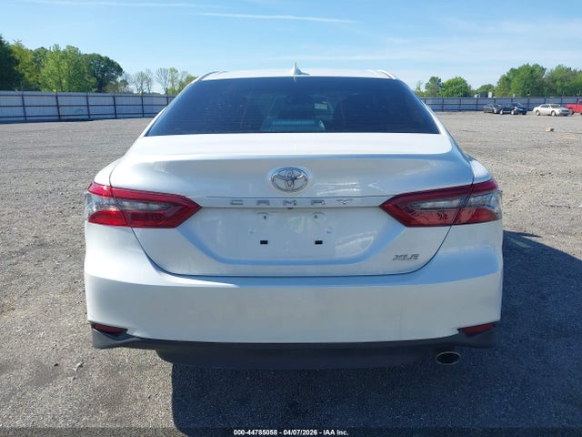 2024 Toyota Camry Xle მანქანა იყიდება აუქციონზე, vin: 4T1F11AK8RU894280, აუქციონის ნომერი: 44785058