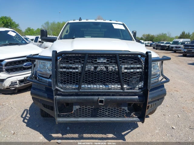 44785070 :رقم المزاد ، 3C7WRNFL9KG531536 vin ، 2019 Ram 5500 Chassis Tradesman/slt/laramie/limited مزاد بيع