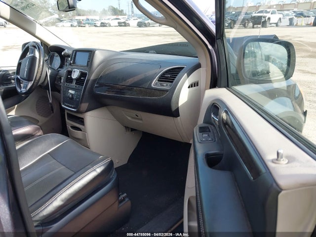 2014 CHRYSLER TOWN & COUNTRY 2C4RC1BGXER442859 Photo 4