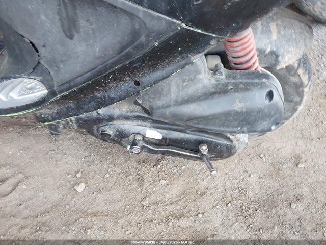 Genuine Scooter Co. Buddy 125 2020 RFVPAC205L1019898 Image 9