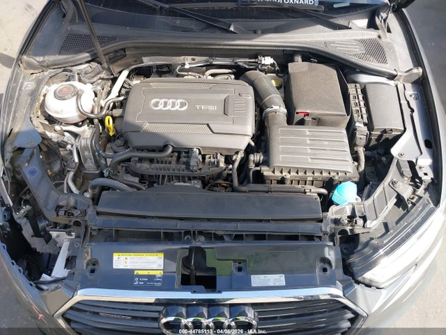 WAUJ8GFF6J1063517 Audi A3 2.0t Premium/2.0t Tech Premium