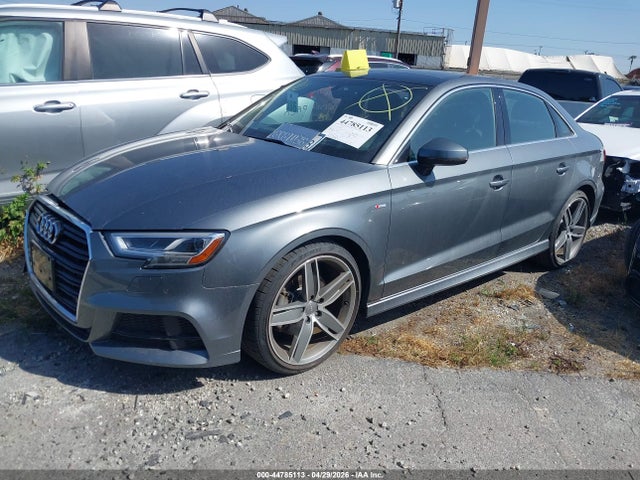 WAUJ8GFF6J1063517 Audi A3 2.0t Premium/2.0t Tech Premium