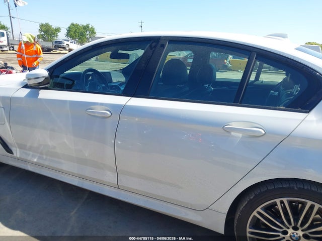WBAJA9C53KB388231 BMW 530e Iperformance