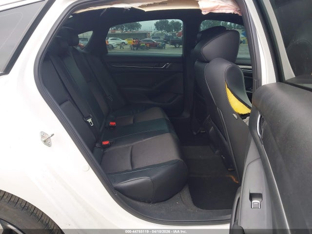 1HGCV2F35JA042561 Honda Accord Sport 2.0t