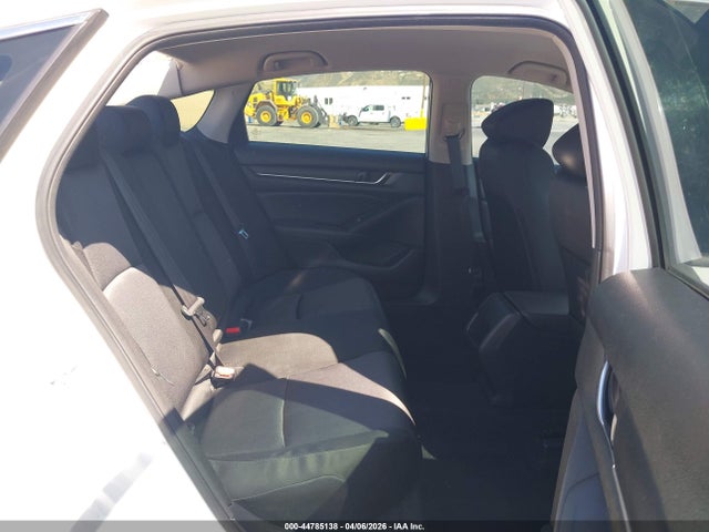 1HGCV1F12KA098662 Honda ACCORD LX