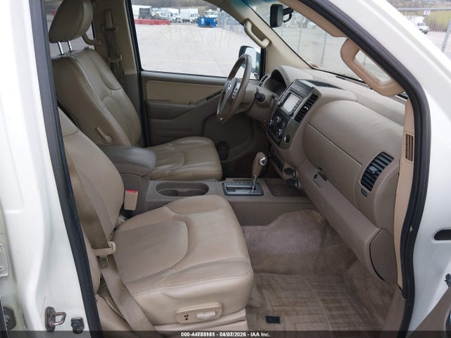 2015 Nissan Frontier Sl მანქანა იყიდება აუქციონზე, vin: 1N6AD0FV7FN713742, აუქციონის ნომერი: 44785151