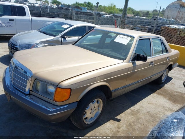 1985 MERCEDES-BENZ 380 WDBCA32C3FA151998 Photo 1