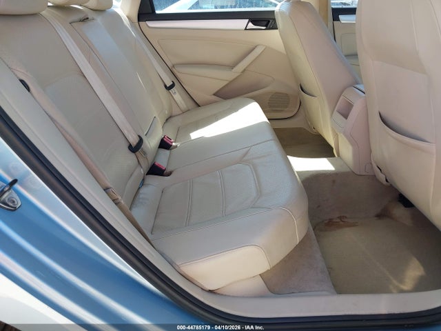 Продаж на аукціоні авто 2012 Volkswagen Passat 2.5l Se, vin: 1VWBP7A38CC109456, номер лоту: 44785179
