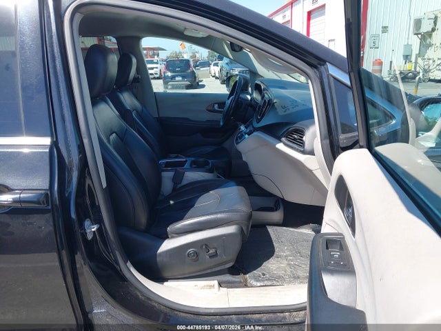 Chrysler Pacifica Touring-l Plus 2017 2C4RC1EG7HR656093 Image 5