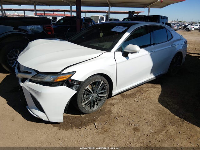 4T1B61HK6KU782105 Toyota CAMRY XSE