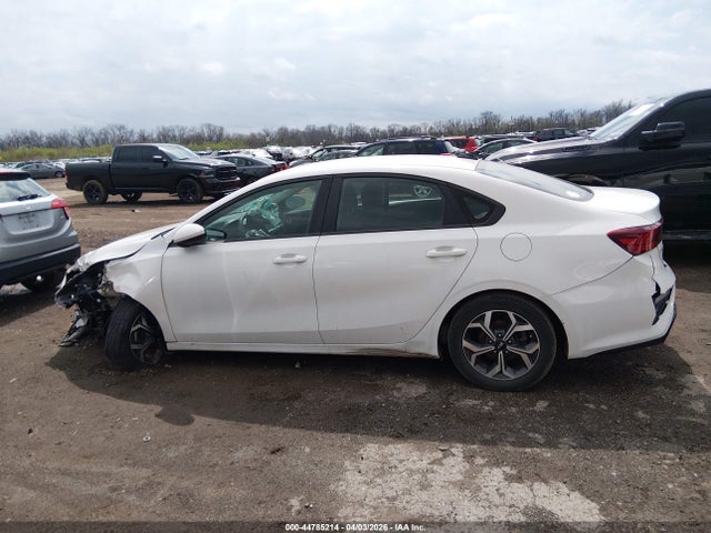 Продаж на аукціоні авто 2019 Kia Forte Lxs, vin: 3KPF24AD8KE121270, номер лоту: 44785214