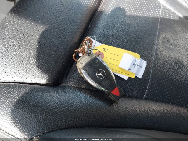 WDC0G4JB8GF070480 Mercedes-Benz GLC 300