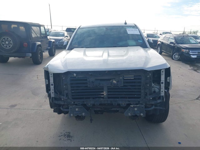 3GCPCREC8JG538567 Chevrolet Silverado 1500 1lt