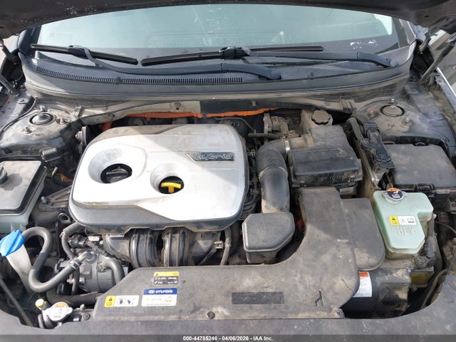 2017 HYUNDAI SONATA HYBRID KMHE34L1XHA048924 Photo 9