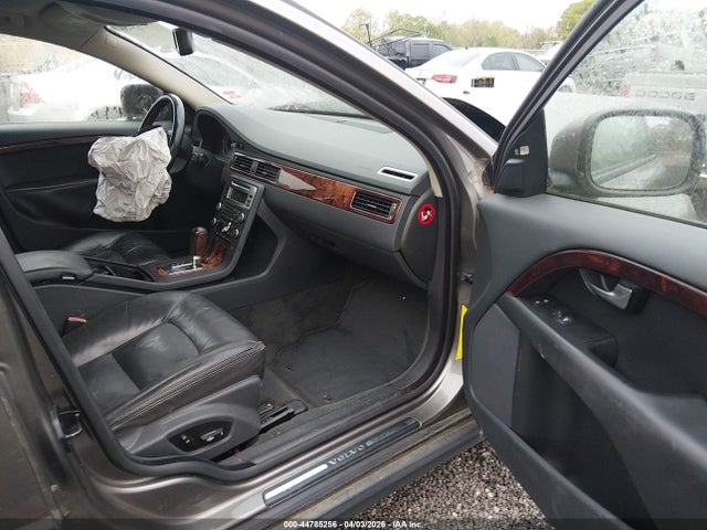 44785256 :رقم المزاد ، YV4BZ982881033310 vin ، 2008 Volvo Xc70 3.2 مزاد بيع