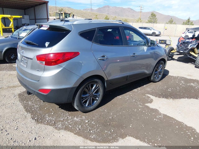 Hyundai TUCSON SE 2015 KM8JUCAG3FU035005 Image 4