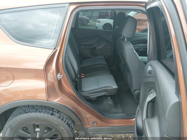 2017 Ford Escape S მანქანა იყიდება აუქციონზე, vin: 1FMCU0F76HUA27578, აუქციონის ნომერი: 44785314