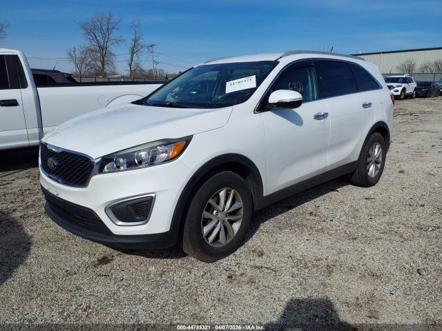Продажа на аукционе авто 2017 Kia Sorento 2.4l Lx, vin: 5XYPG4A35HG288937, номер лота: 44785321