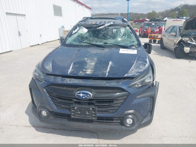 44785335 :رقم المزاد ، 4S4BTALC8P3223533 vin ، 2023 Subaru Outback Onyx Edition مزاد بيع