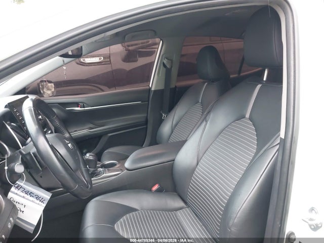 44785346 :رقم المزاد ، 4T1T11AK0NU029736 vin ، 2022 Toyota Camry Se Nightshade Edition مزاد بيع