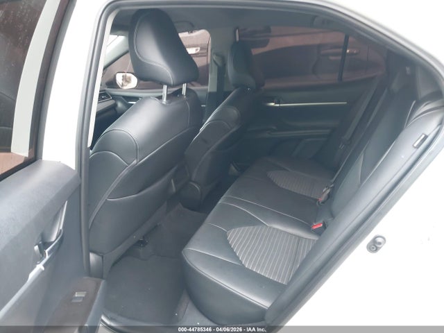 44785346 :رقم المزاد ، 4T1T11AK0NU029736 vin ، 2022 Toyota Camry Se Nightshade Edition مزاد بيع