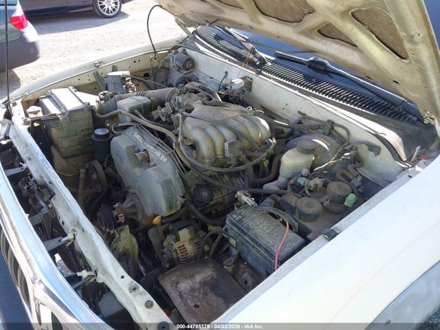 2001 TOYOTA TACOMA 5TEGN92N51Z855226 Photo 9
