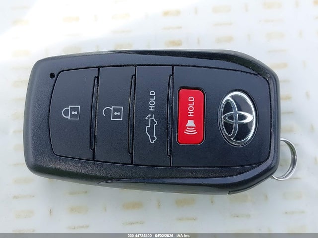 2026 Toyota Tundra Limited Crewmax 5.5' Bed მანქანა იყიდება აუქციონზე, vin: 5TFWA5DB8TX338774, აუქციონის ნომერი: 44785400