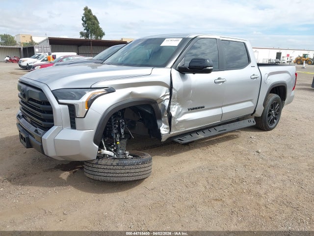2026 Toyota Tundra Limited Crewmax 5.5' Bed მანქანა იყიდება აუქციონზე, vin: 5TFWA5DB8TX338774, აუქციონის ნომერი: 44785400
