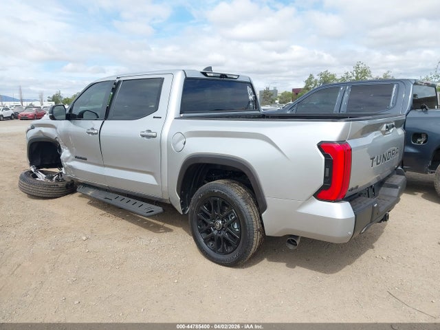 2026 Toyota Tundra Limited Crewmax 5.5' Bed მანქანა იყიდება აუქციონზე, vin: 5TFWA5DB8TX338774, აუქციონის ნომერი: 44785400
