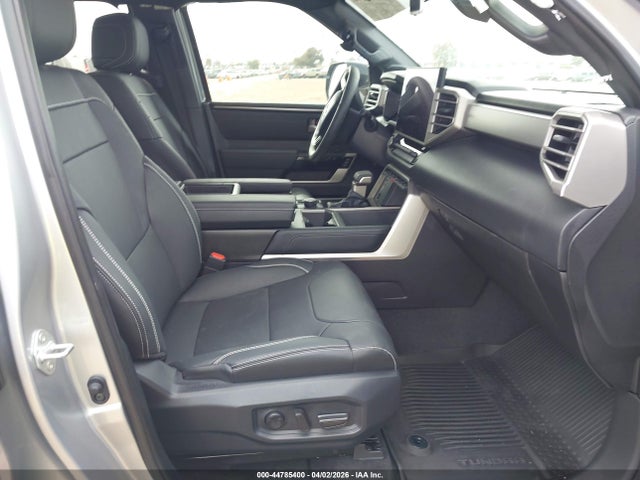 2026 Toyota Tundra Limited Crewmax 5.5' Bed მანქანა იყიდება აუქციონზე, vin: 5TFWA5DB8TX338774, აუქციონის ნომერი: 44785400