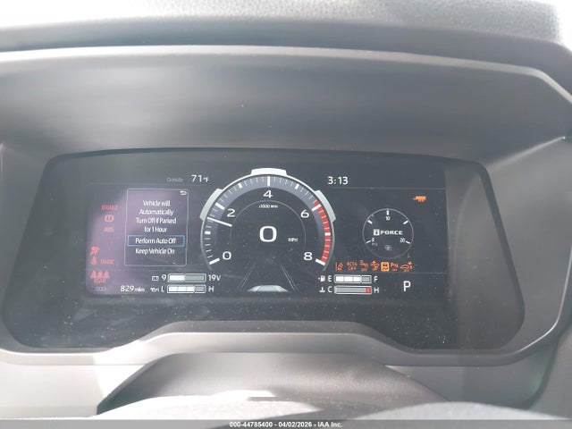 2026 Toyota Tundra Limited Crewmax 5.5' Bed მანქანა იყიდება აუქციონზე, vin: 5TFWA5DB8TX338774, აუქციონის ნომერი: 44785400