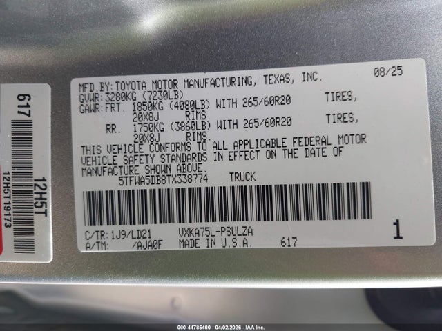2026 Toyota Tundra Limited Crewmax 5.5' Bed მანქანა იყიდება აუქციონზე, vin: 5TFWA5DB8TX338774, აუქციონის ნომერი: 44785400